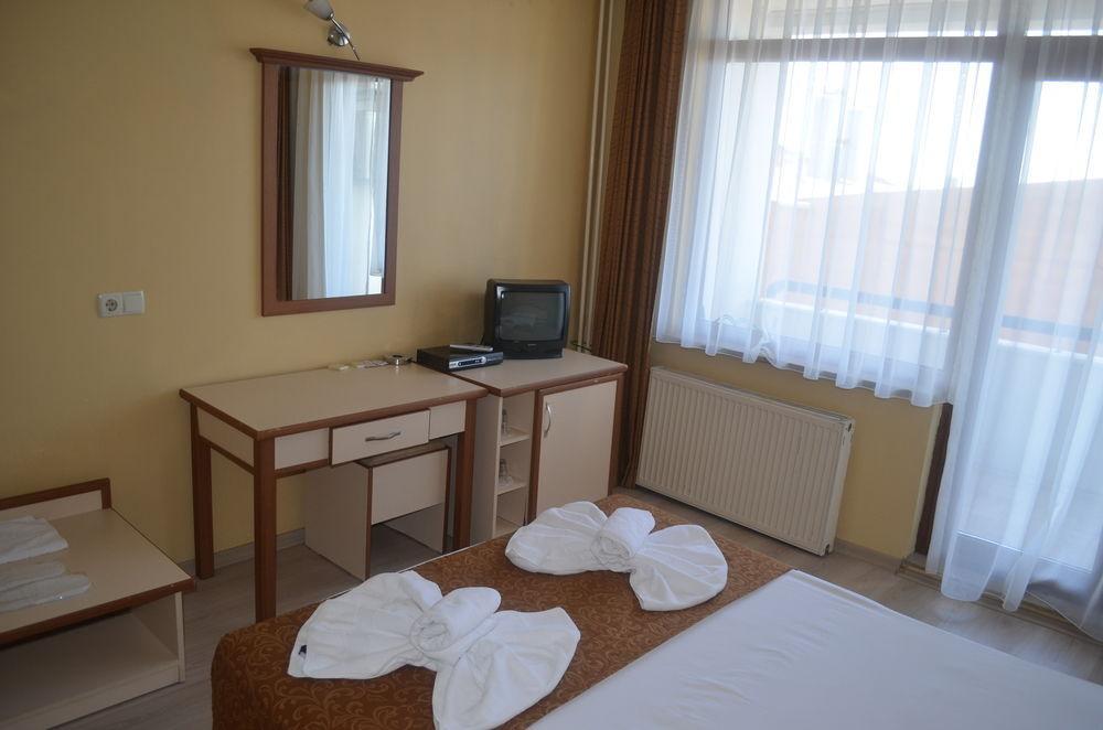 Ayvalik Palas Hotel 외부 사진