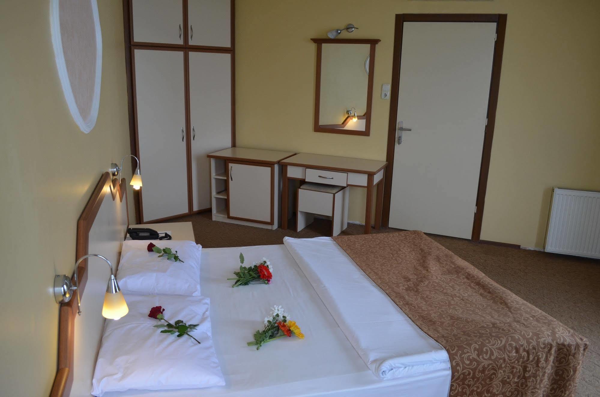 Ayvalik Palas Hotel 외부 사진