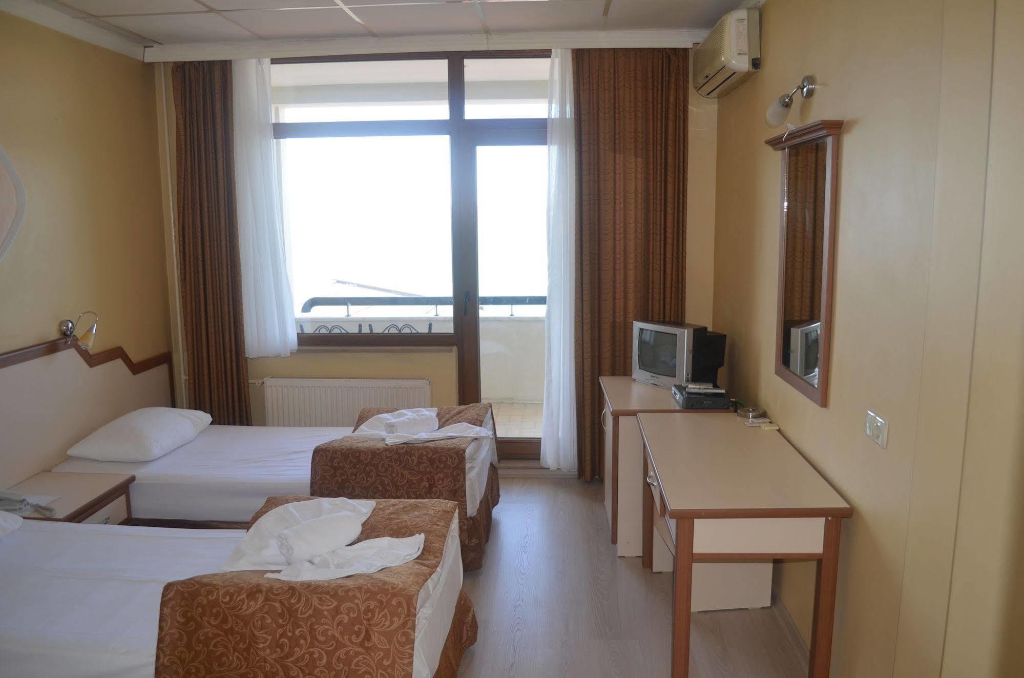 Ayvalik Palas Hotel 외부 사진